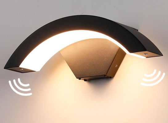 Lampada a parete esterna impermeabile personalizzata Sconce Moderna per illuminazione di case di villa